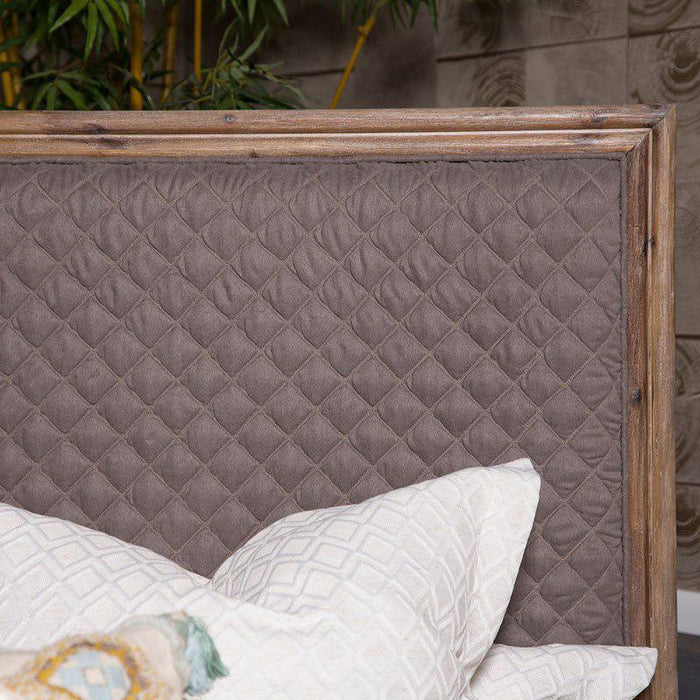 Hudson Ferry Queen Diamond-Quilted Panel Bed in Driftwood (Gray Fabric)
