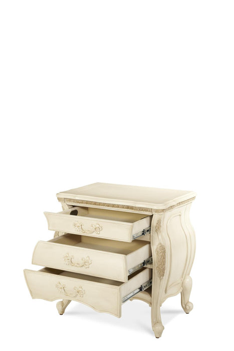 Lavelle Nightstand in Blanc White