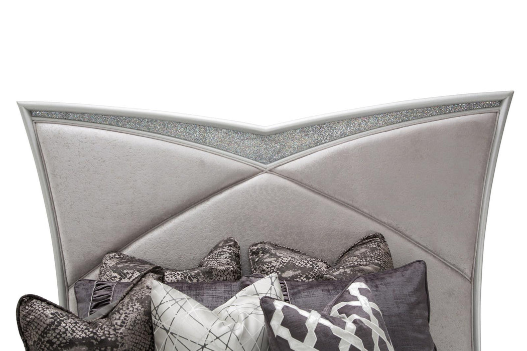 Melrose Plaza King Upholstered Bed in Dove 9019000EK-118