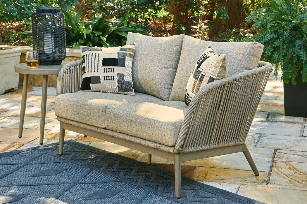 Swiss Valley 4-Piece Outdoor Upholstery Package